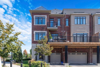 18 John Greene Lane, Richmond Hill, ON