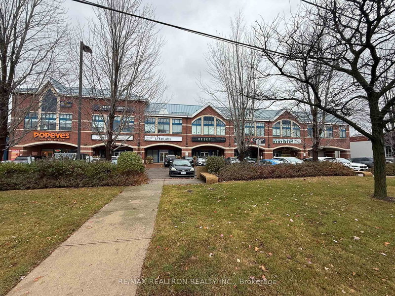 14785 Yonge St, Aurora, L4G 1N1 | Image 3