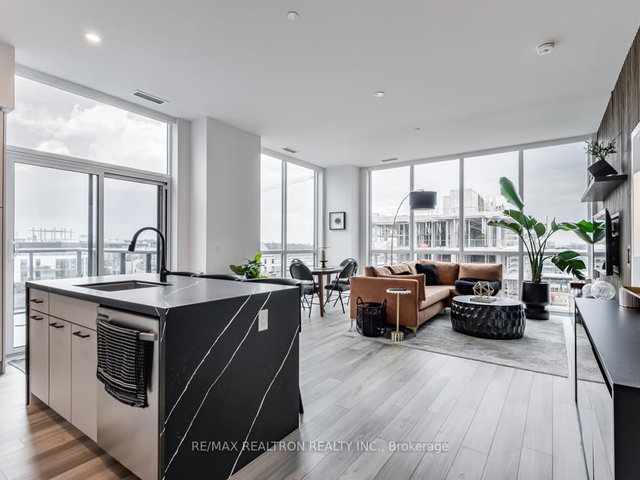 417 - 415 Sea Ray Avenue