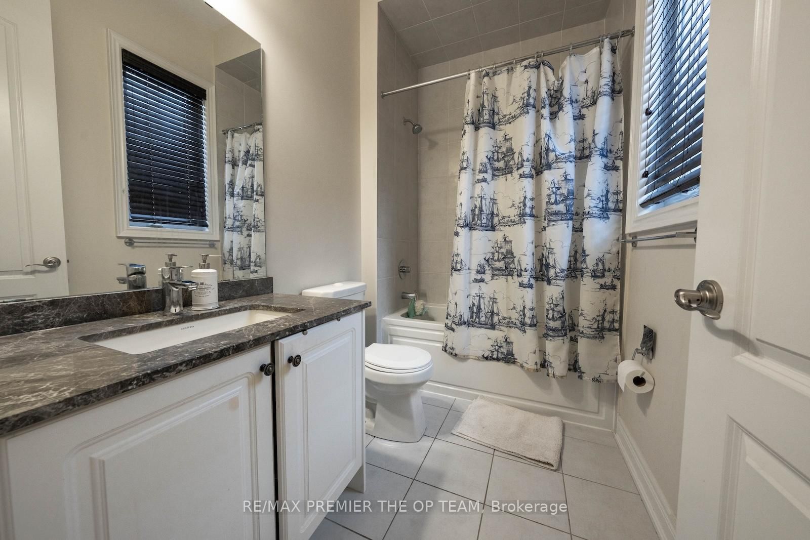 Detached House sold at 70 Torgan Trail, Vaughan, Ontario, L4H 3X6 - Kleinburg - MLS: N12526892