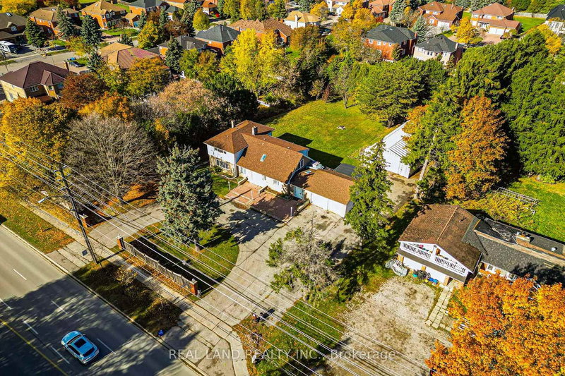 4762 14th Ave, Markham, L3S 3K7 | Image 2