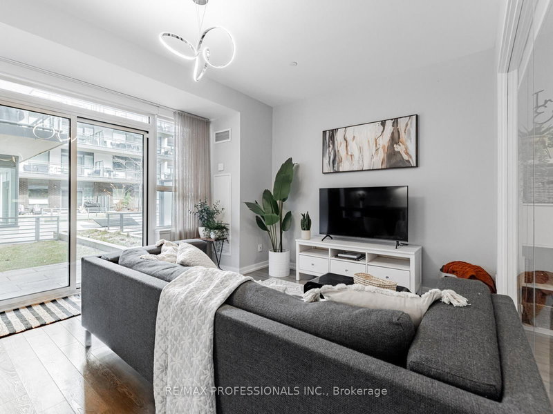 A101 - 241 Sea Ray Ave, Innisfil, L9S 0L9 | Image 2