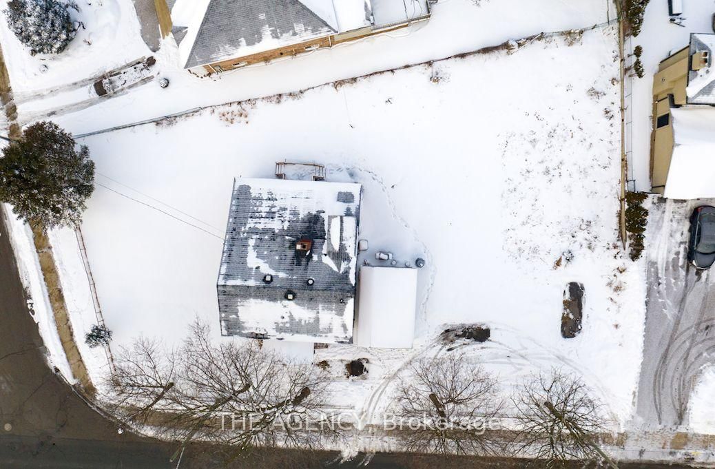 Detached House for sale at 8372 Islington Avenue, Vaughan, Ontario, L4L 1X2 - Islington Woods - MLS: N12544694