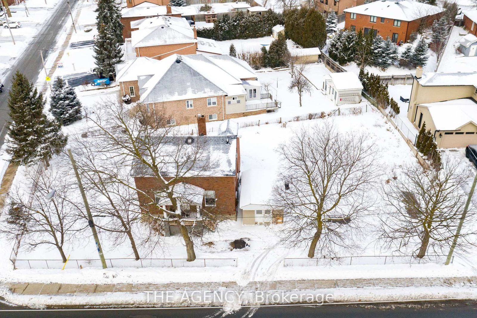 Detached House for sale at 8372 Islington Avenue, Vaughan, Ontario, L4L 1X2 - Islington Woods - MLS: N12544694