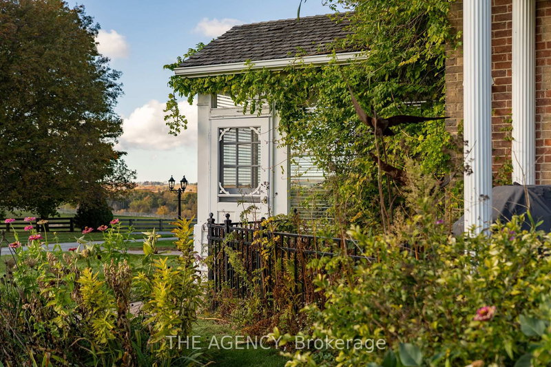 1589 5th Sideroad, Bradford West Gwillimbury, L0G 1W0 | Image 2