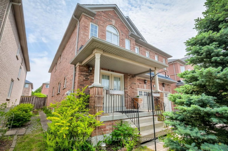 343 Castlemore Ave, Markham, L6C 2Y1 | Image 3