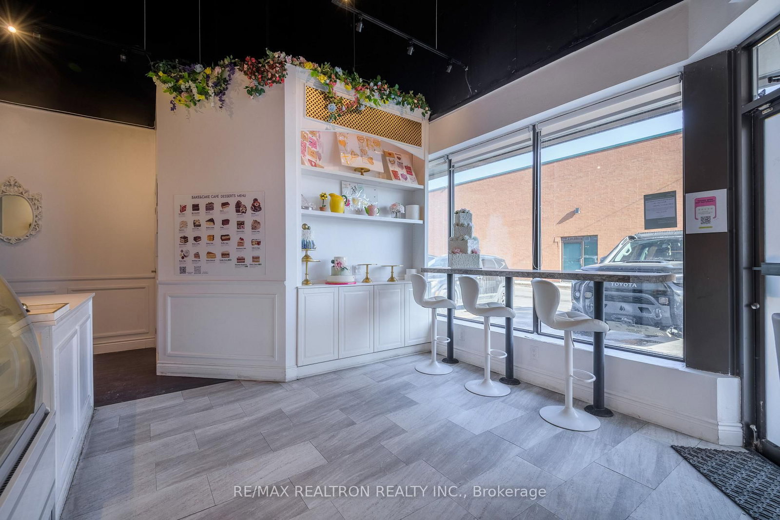 1450 Centre Street - Photo 14