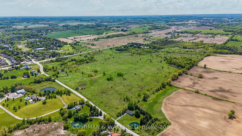 1052 Sideroad 20