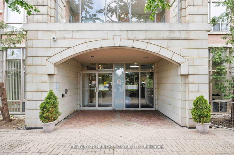1003 - 130 Pond Dr, Markham, L3T 7W5 | Image 2