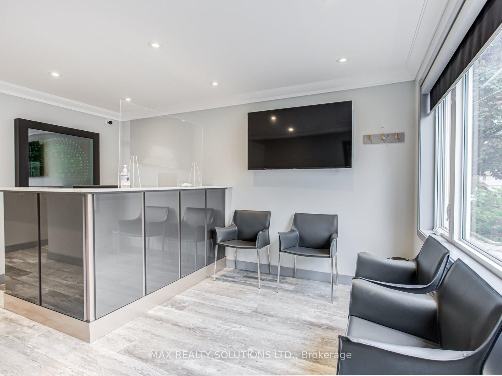 17 Bedford Park Avenue - Photo 4