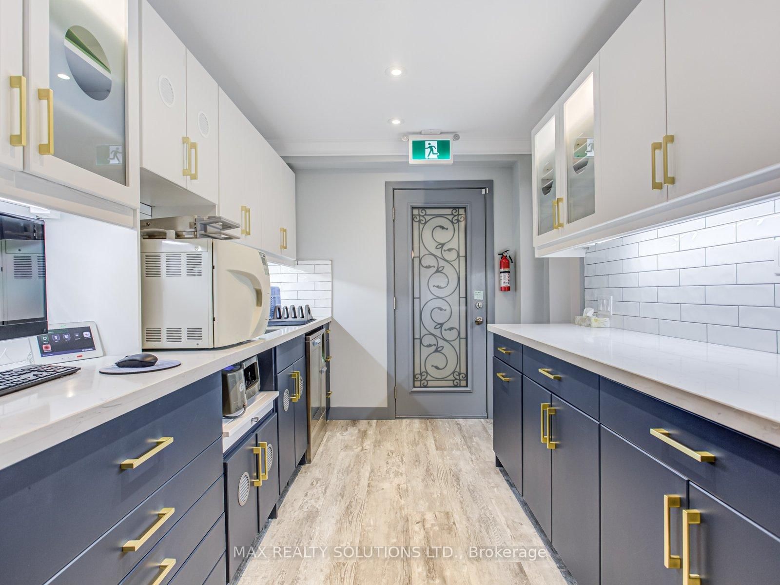 17 Bedford Park Avenue - Photo 7