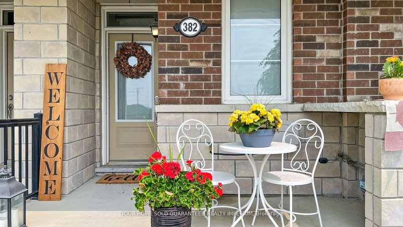 382 Arthur Bonner Ave N, Markham, L6B 1N2 | Image 2