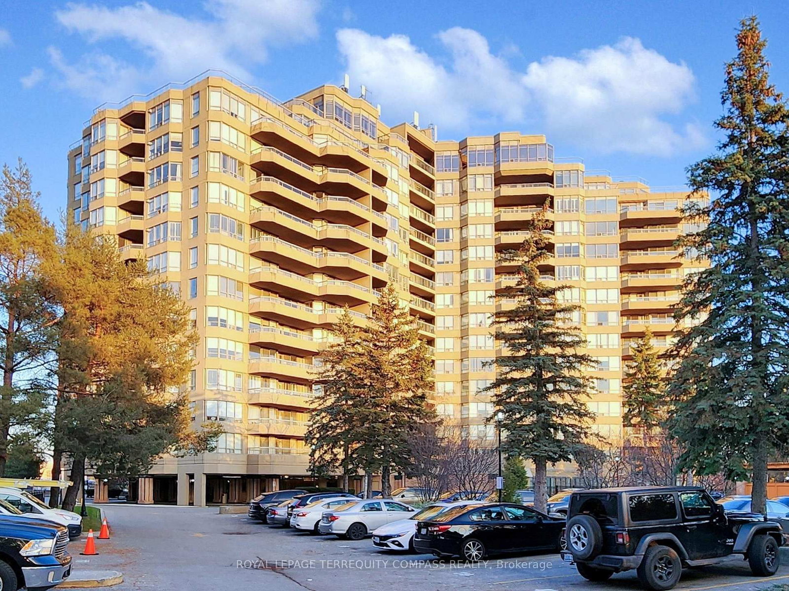 penthouse for sale at 610 Bullock Drive - PH5, Markham, ON L3R 0G1