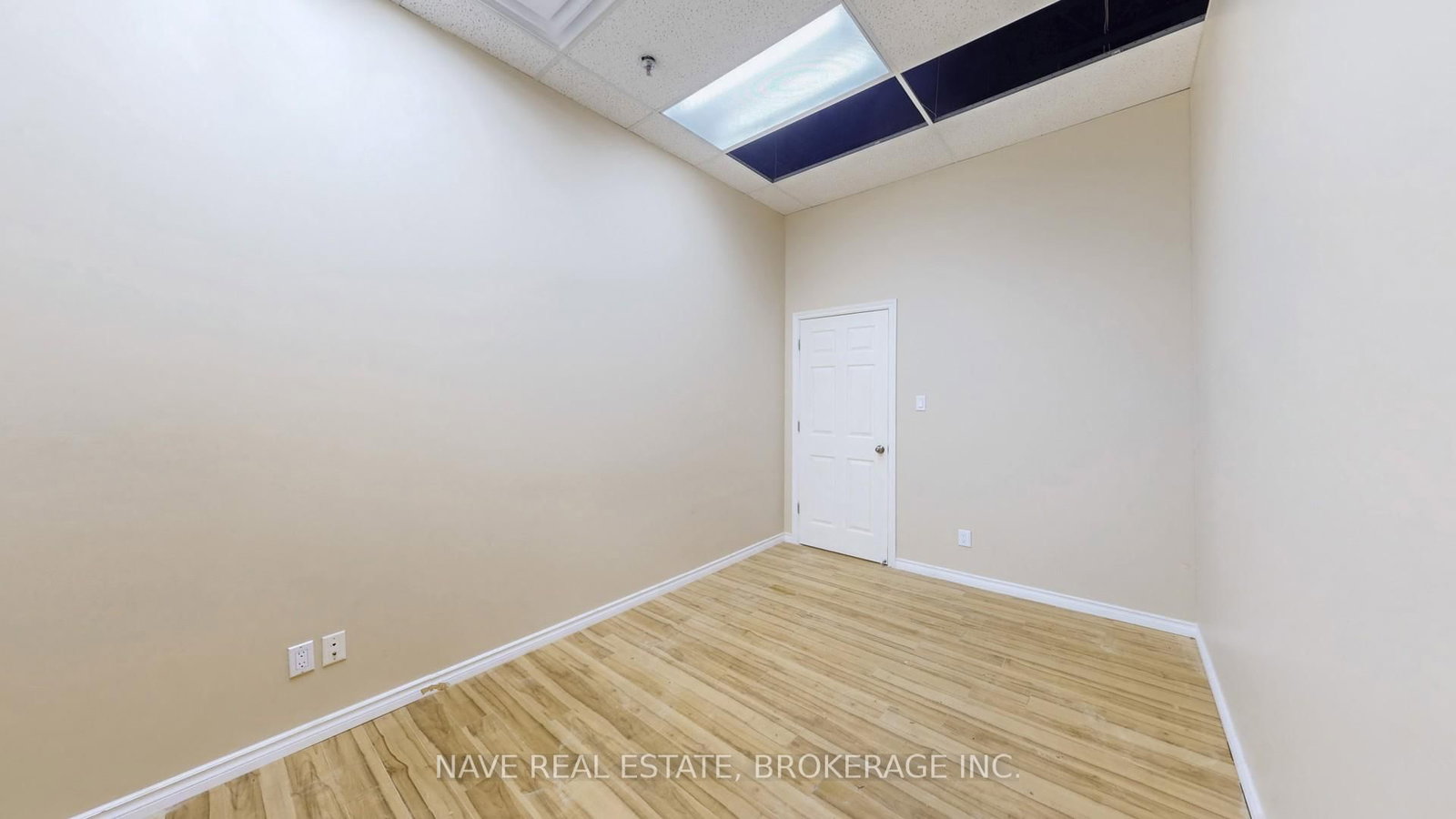 11160 Yonge Street, Unit 3 - Photo 21