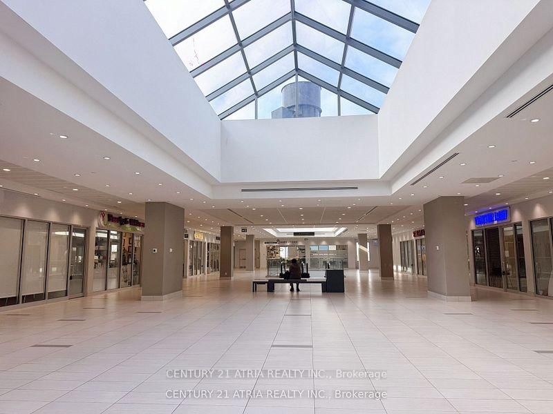 256 - 7777 Weston Rd, Vaughan, L4L 0G9 | Image 3