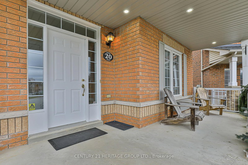 20 Trish Dr, Richmond Hill, L4E 5C5 | Image 3