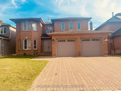Detached House leased at 3 Elmsley Drive, Richmond Hill, Ontario, L4C 8N1 - Observatory - MLS: N12568856