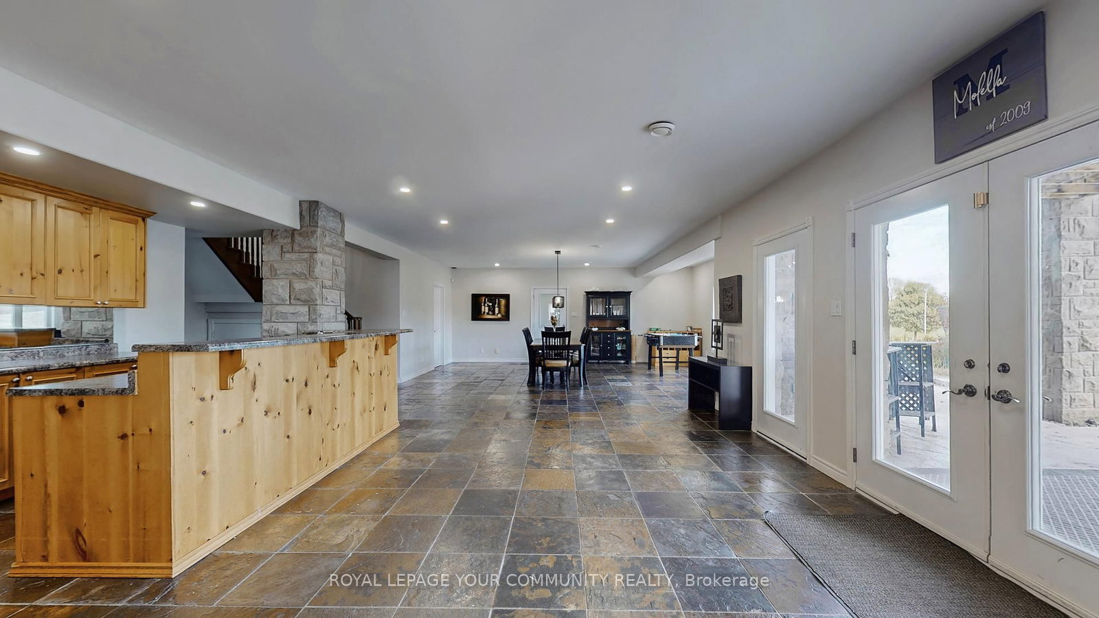 Detached House for sale at 1065 20th Sideroad, King, Ontario, L0G 1T0 - Schomberg - MLS: N12576350