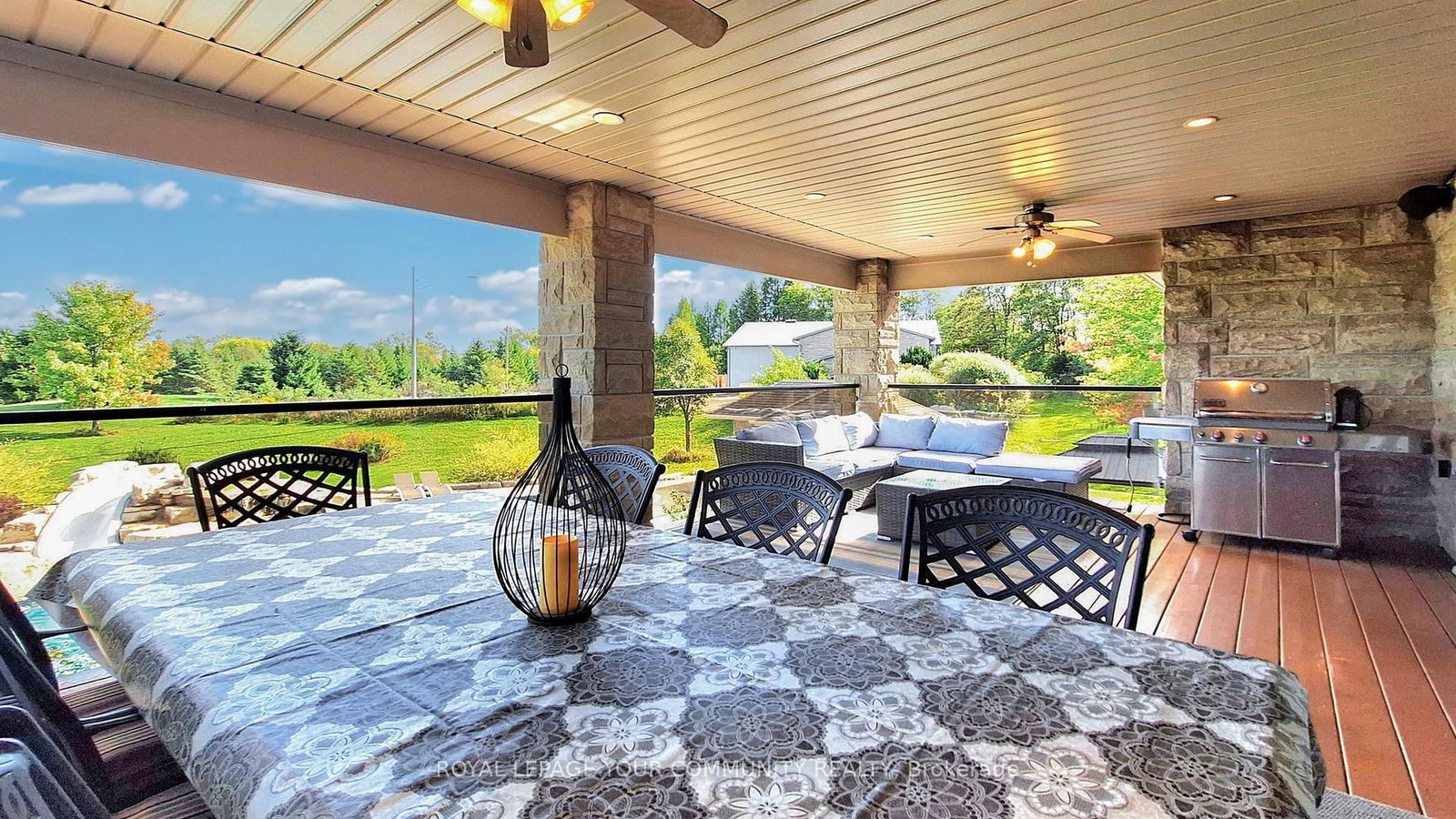 Detached House for sale at 1065 20th Sideroad, King, Ontario, L0G 1T0 - Schomberg - MLS: N12576350