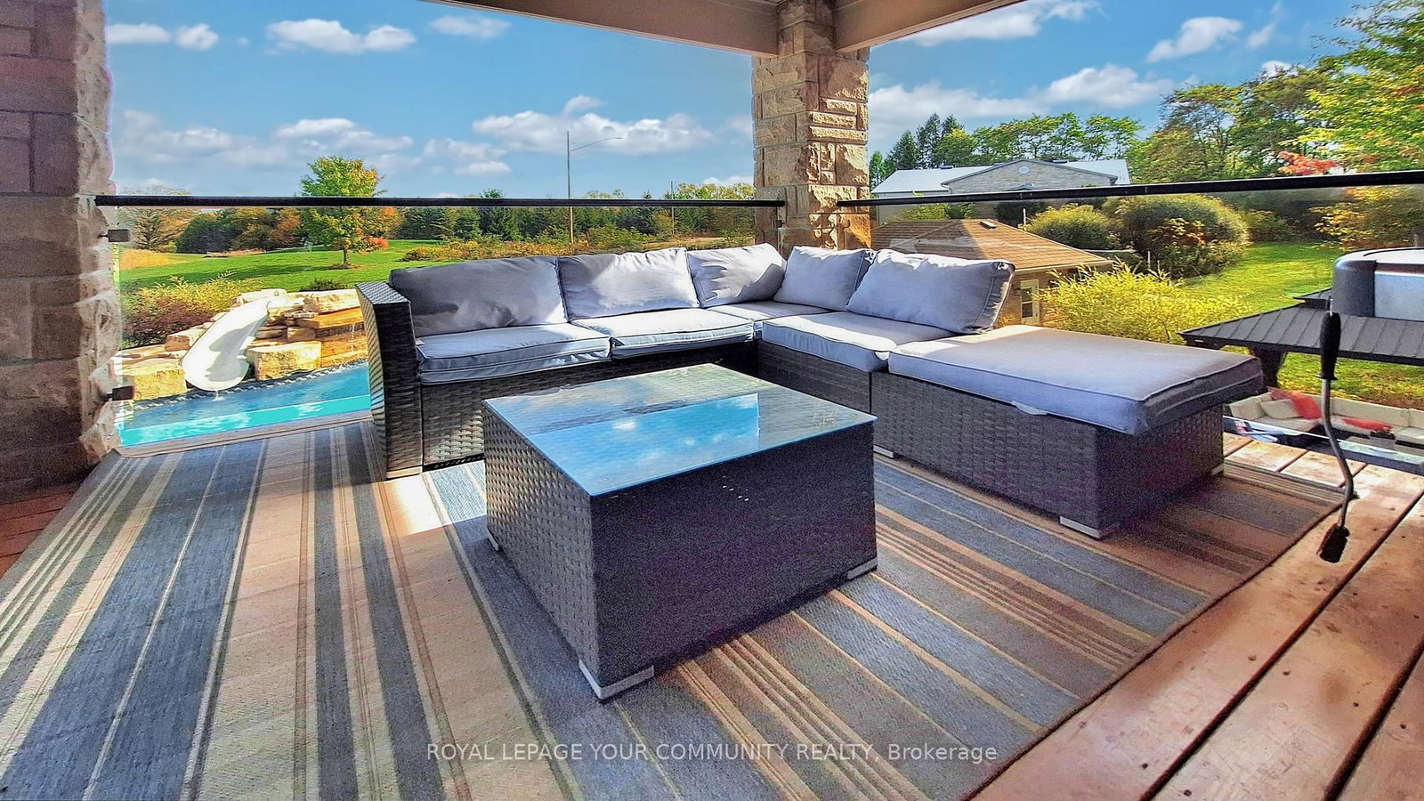 Detached House for sale at 1065 20th Sideroad, King, Ontario, L0G 1T0 - Schomberg - MLS: N12576350