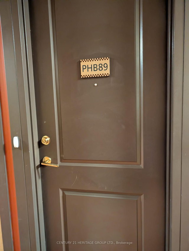 PHB 89 - 11211 Yonge Street