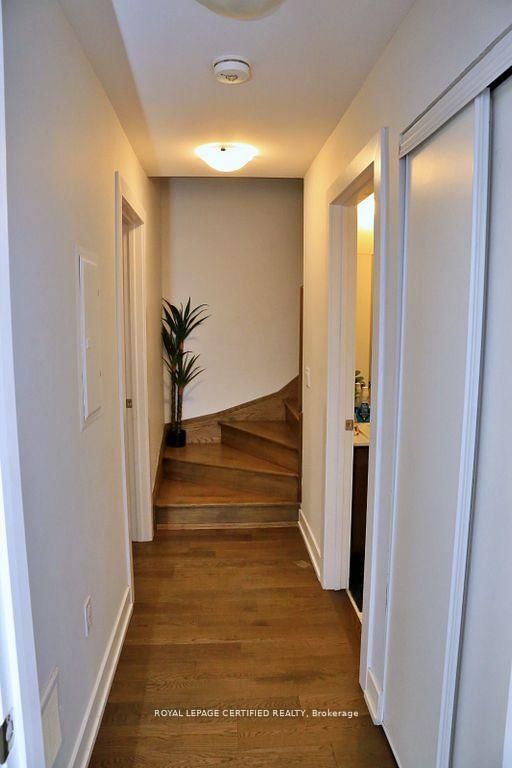 L115 - 9560 Islington Ave, Vaughan, L4H 5E8 | Image 3