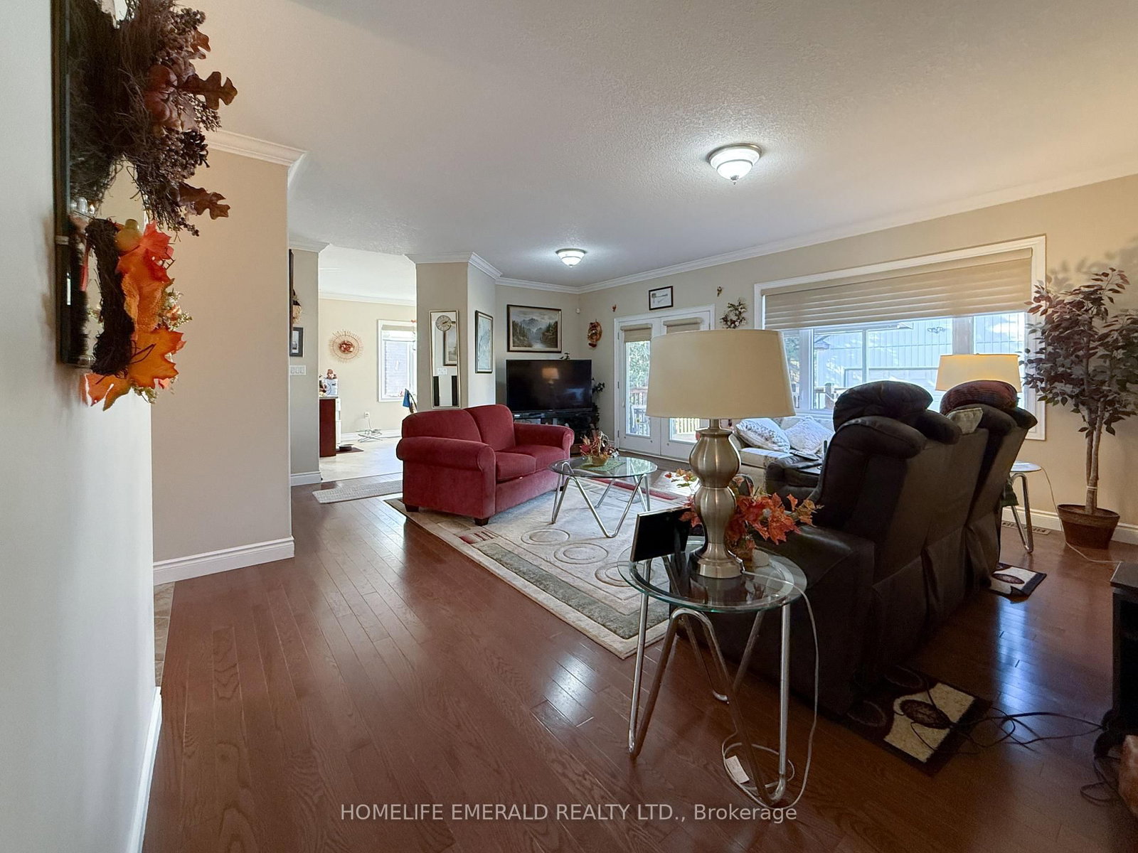 Detached House for sale at 17 Tree Top Street, Essa, Ontario, L0M 1B2 - Angus - MLS: N12585604