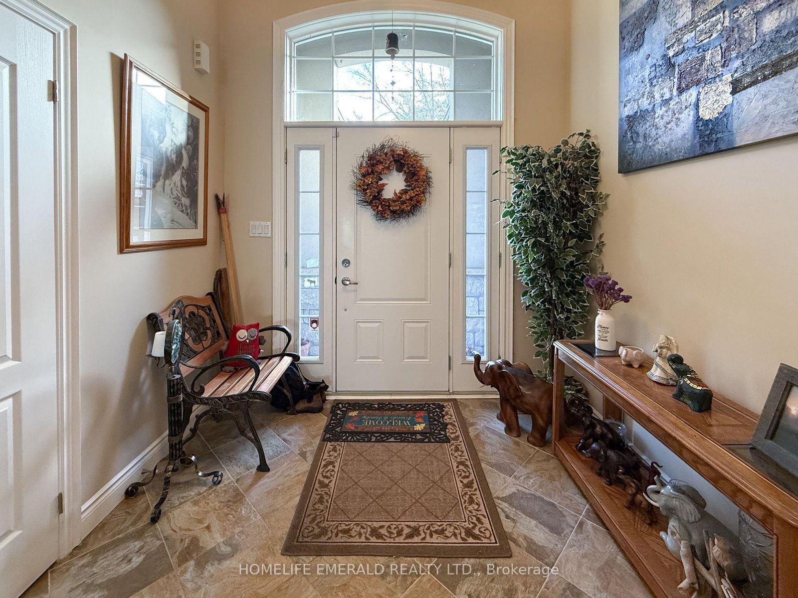 Detached House for sale at 17 Tree Top Street, Essa, Ontario, L0M 1B2 - Angus - MLS: N12585604