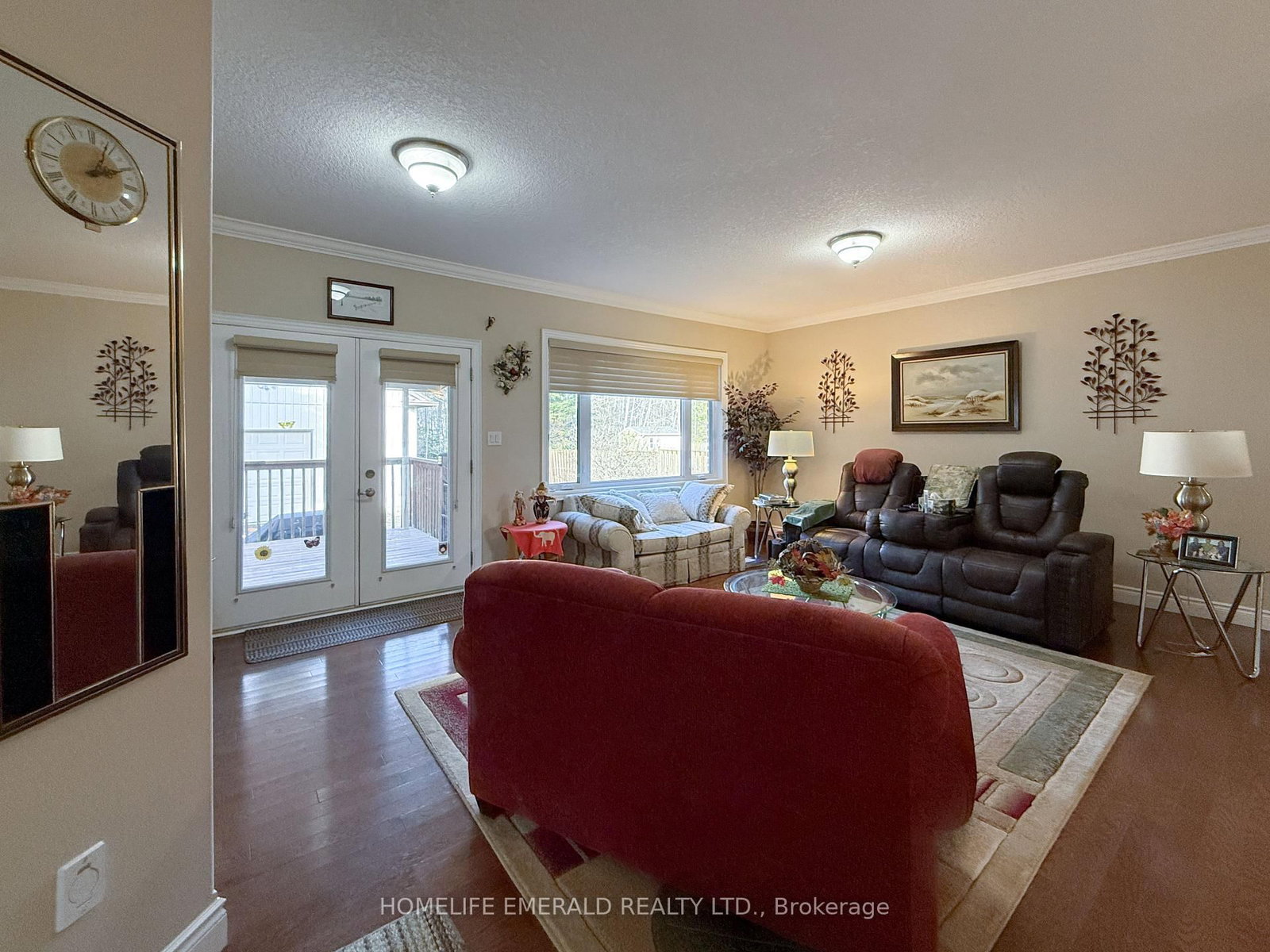 Detached House for sale at 17 Tree Top Street, Essa, Ontario, L0M 1B2 - Angus - MLS: N12585604