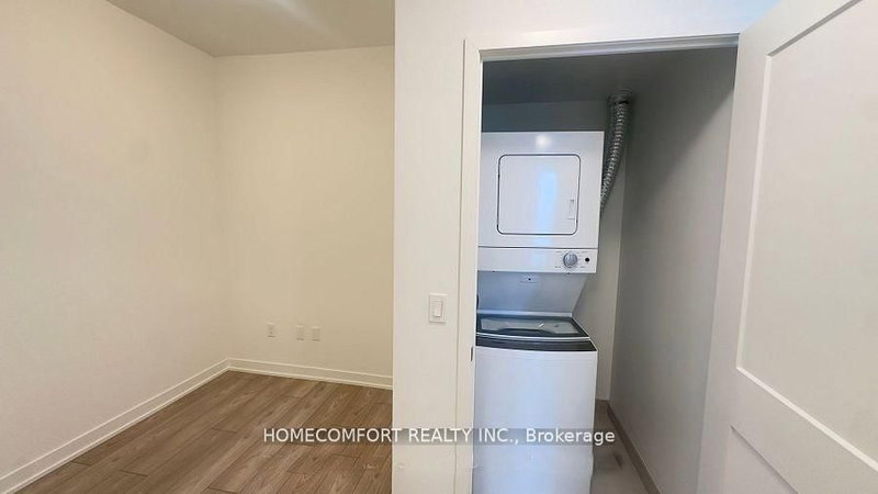 1122 - 498 Caldari Rd, Vaughan, L4K 0R6 | Image 3