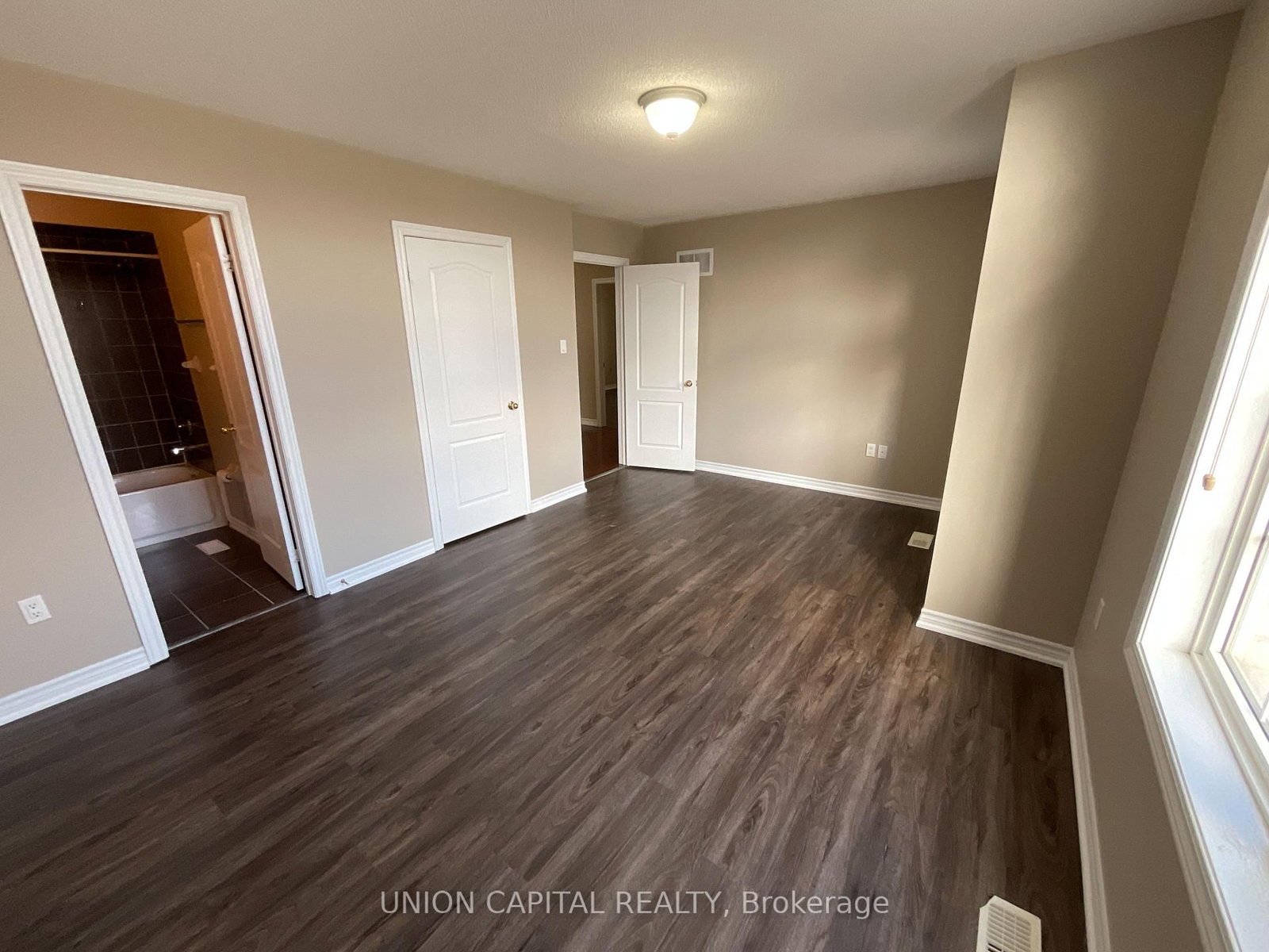 Detached House for lease at 54 Kindy Street, Markham, Ontario, L6E 0E7 - Wismer - MLS: N12590420