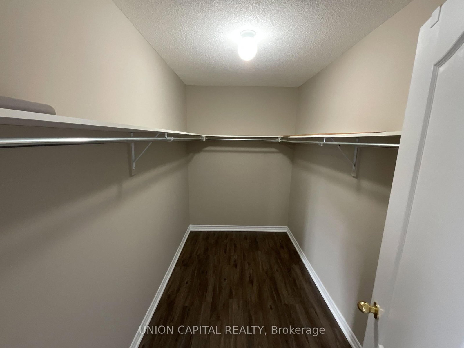 Detached House for lease at 54 Kindy Street, Markham, Ontario, L6E 0E7 - Wismer - MLS: N12590420