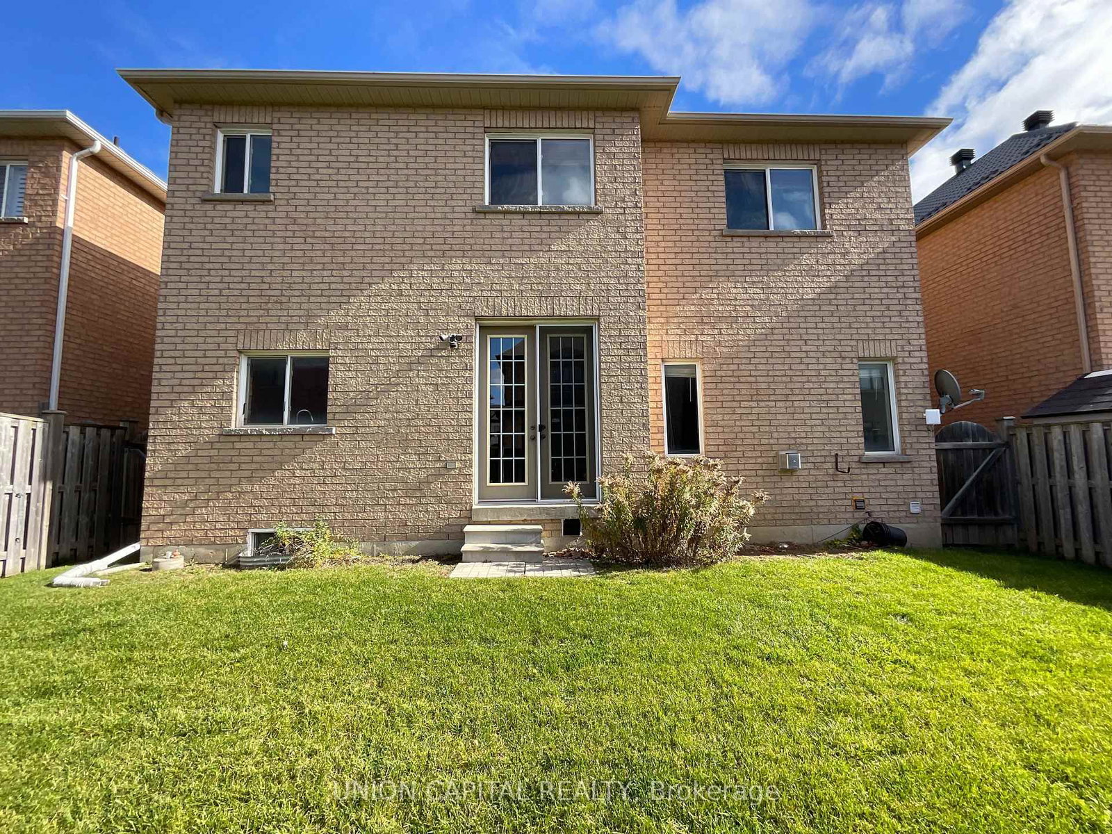 Detached House for lease at 54 Kindy Street, Markham, Ontario, L6E 0E7 - Wismer - MLS: N12590420