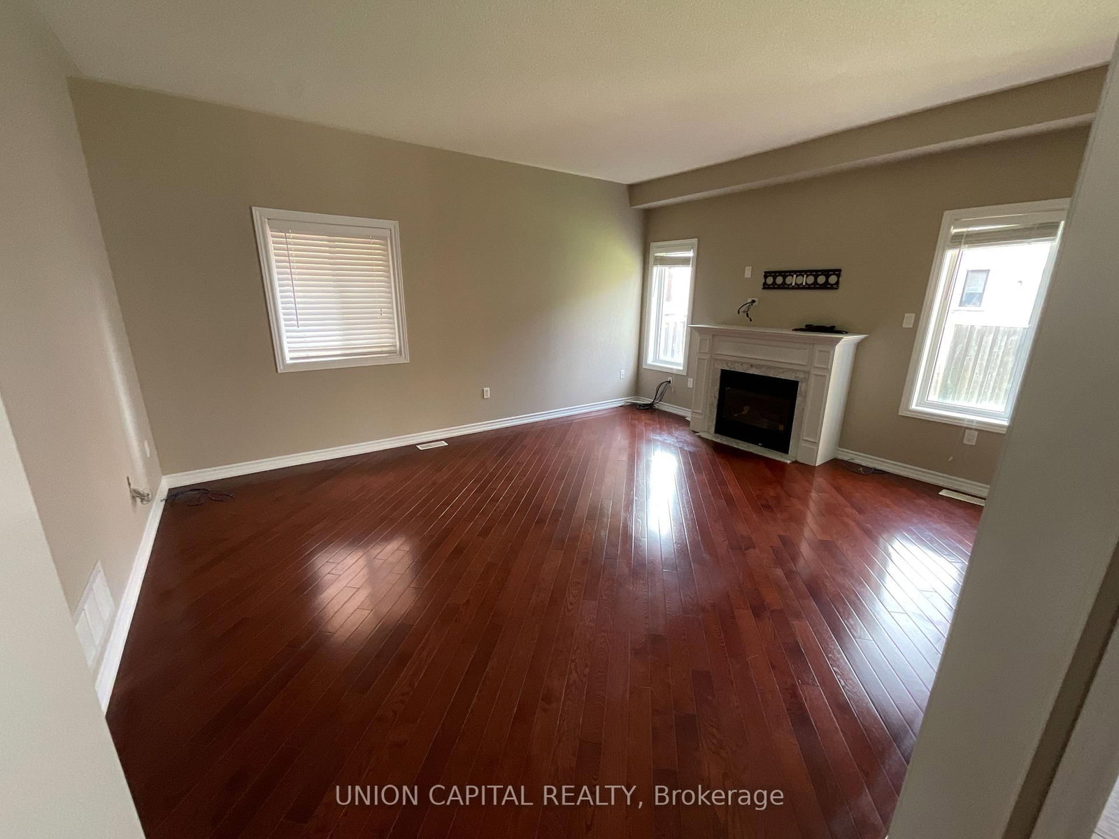 Detached House for lease at 54 Kindy Street, Markham, Ontario, L6E 0E7 - Wismer - MLS: N12590420