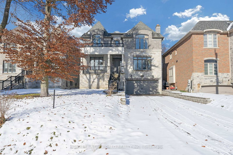 10 Stancroft Dr, Richmond Hill, L4C 4N1 | Image 2
