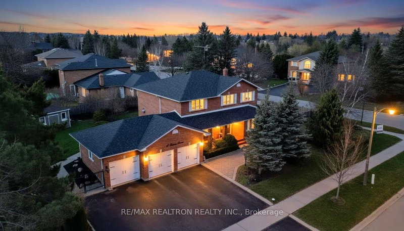 80 Findlay Ave, King, L7B 1E1 | Image 2