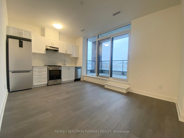 305 - 705 Davis Drive