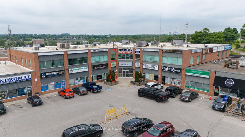 17 - 16700 Bayview Ave, Newmarket, L3X 1W1 | Image 3