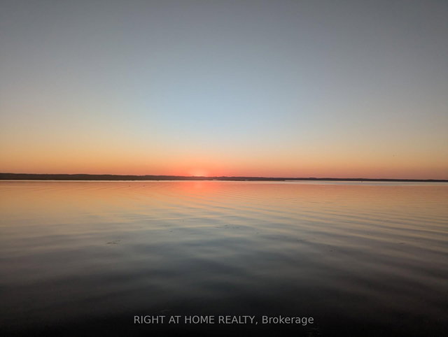 36 Shirlea Boulevard