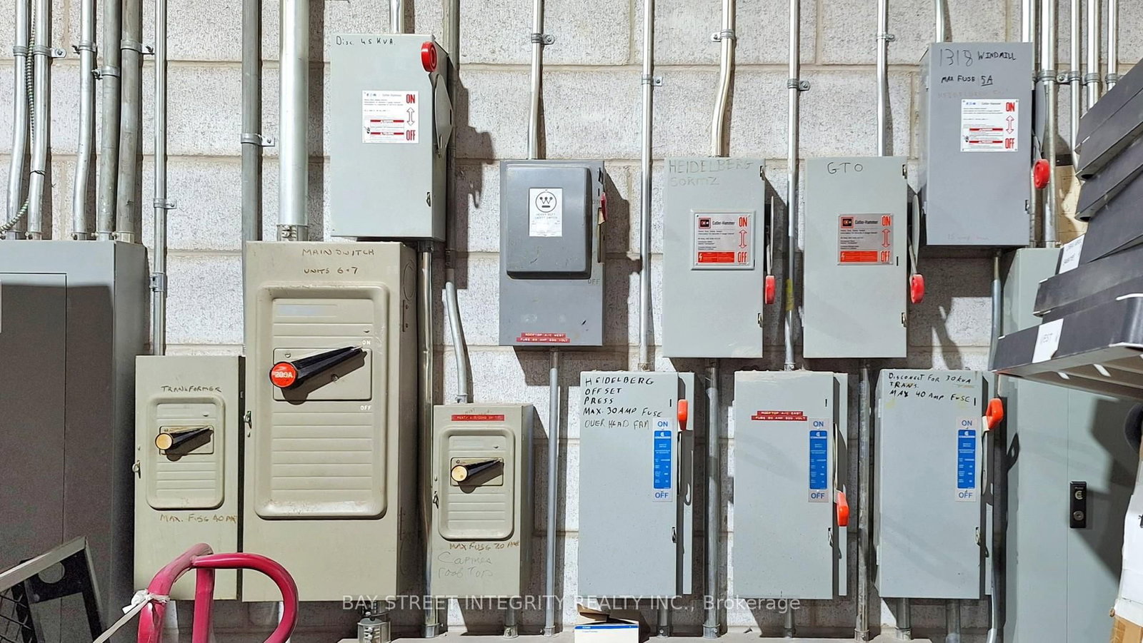 80 Bullock Drive, Unit 6 & 7 - Photo 33