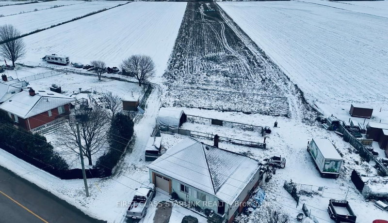 2747 Canal Rd, Bradford West Gwillimbury, L0G 1R0 | Image 3