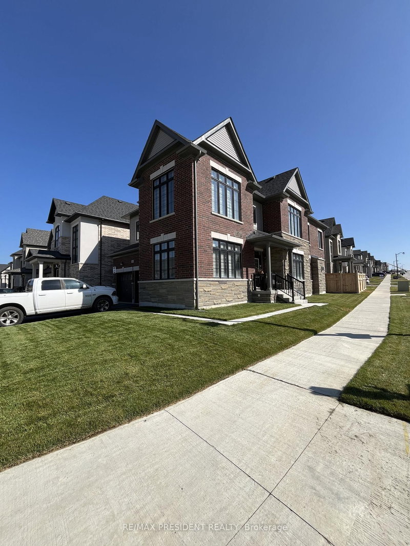 130 Wraggs Rd, Bradford West Gwillimbury, L3Z 4N2 | Image 2