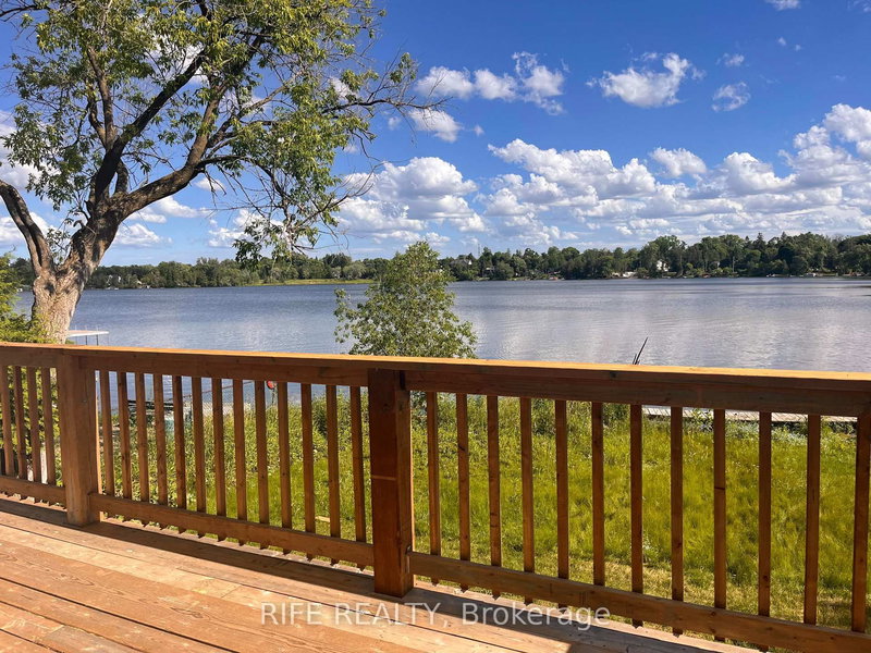 41 Connor Dr, Whitchurch-Stouffville, L4A 7X3 | Image 2