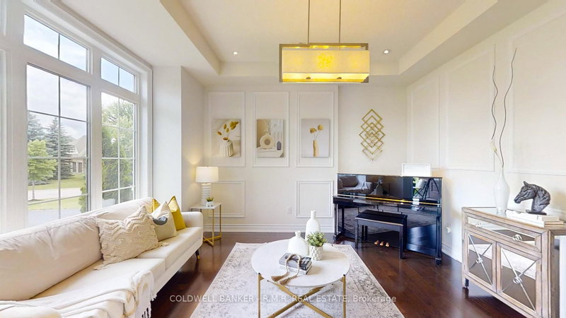 61-19 Forestgreen Dr, Uxbridge, L9P 0B8 | Image 2