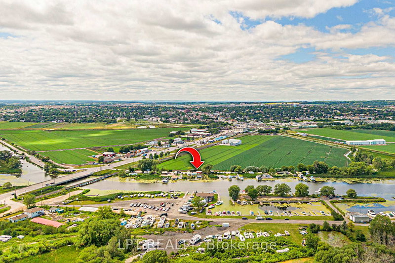 17 Private Dr, Bradford West Gwillimbury, L3Z 3H3 | Image 3