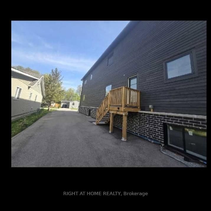 Lower Level - 215 Bayview Ave, Georgina, L4P 2T3 | Image 3