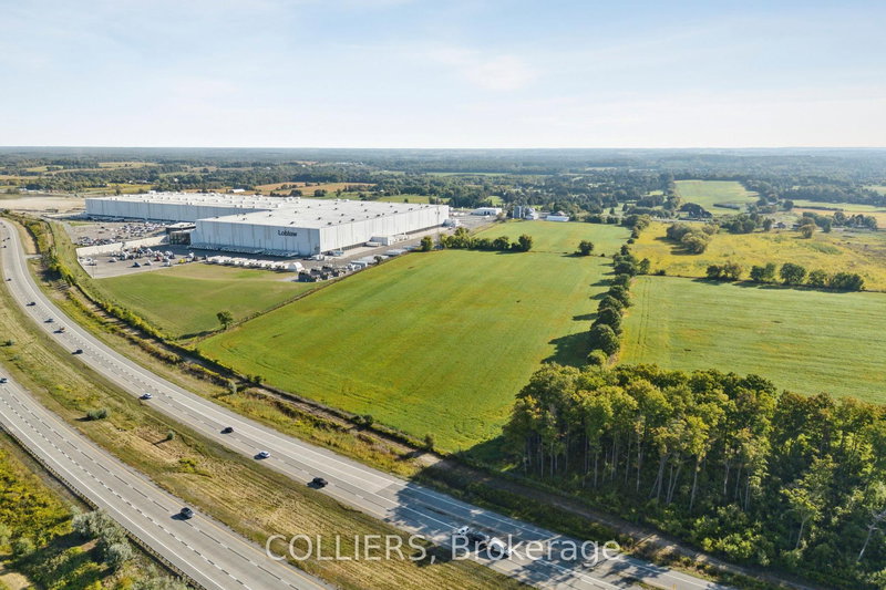 18442 Woodbine Ave, East Gwillimbury, L0G 1V0 | Image 3