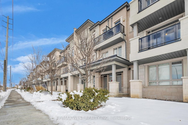 9 - 9601 Jane St, Vaughan, L6A 4G5 | Image 2