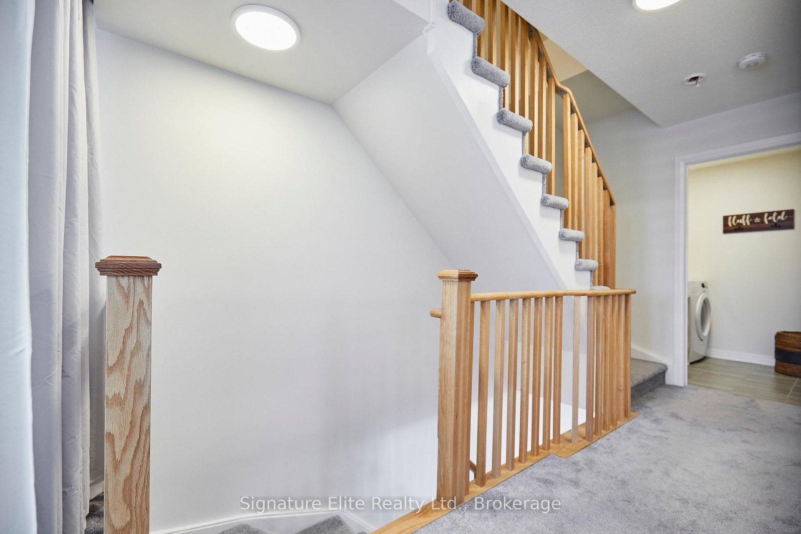 70 Baynes Way • #8 • Bradford West Gwillimbury, ON photo 21