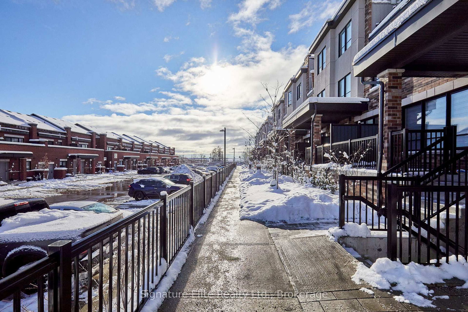 70 Baynes Way • #8 • Bradford West Gwillimbury, ON photo 32